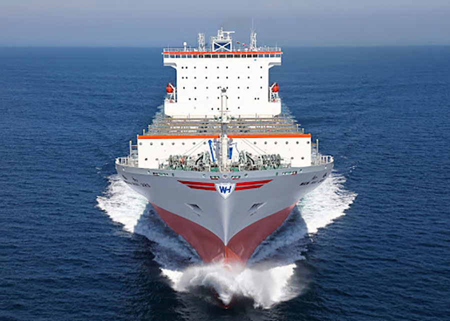 MacGregor secures a significant hatch cover order from Japan Marine United for twelve containerships
